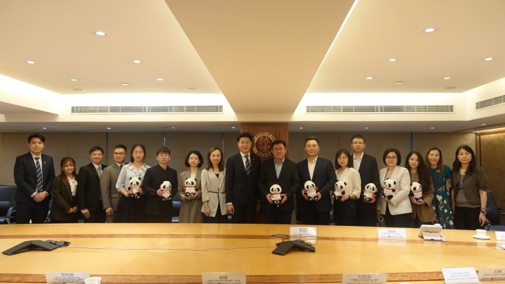 律师会与中国政法大学代表团会面。律师会FB