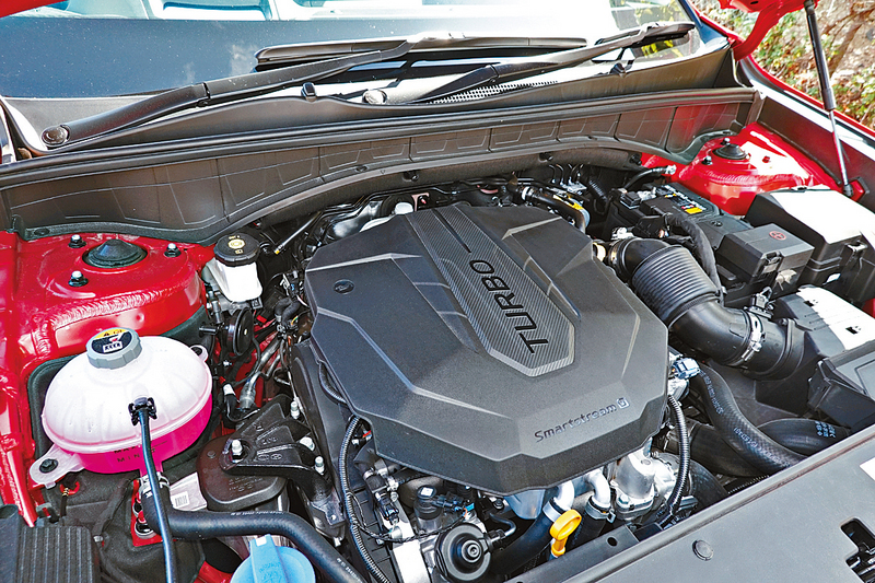 ●2.2公升柴油Turbo引擎輸出45kgm扭力。