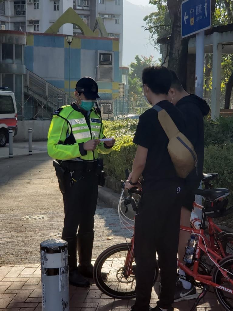 警方於行動中共發出34張傳票。圖:警方提供