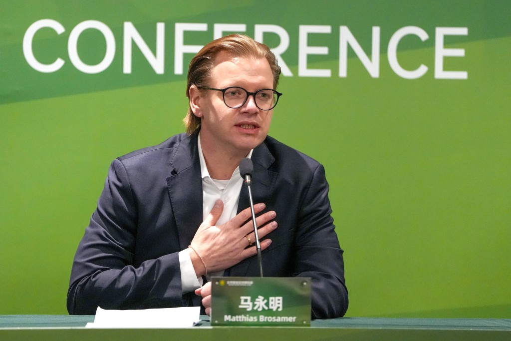德国籍的北京国安总经理马永明能够讲流利的中文。新华社