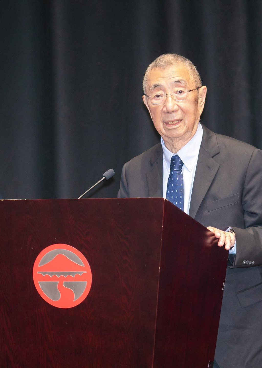 計劃名稱取自丁肇中姓名的縮寫 C.C.T.，同時寓意創新思維與慎思明辨（Creative and Critical Thinking）。(圖片來源：嶺南大學提供)