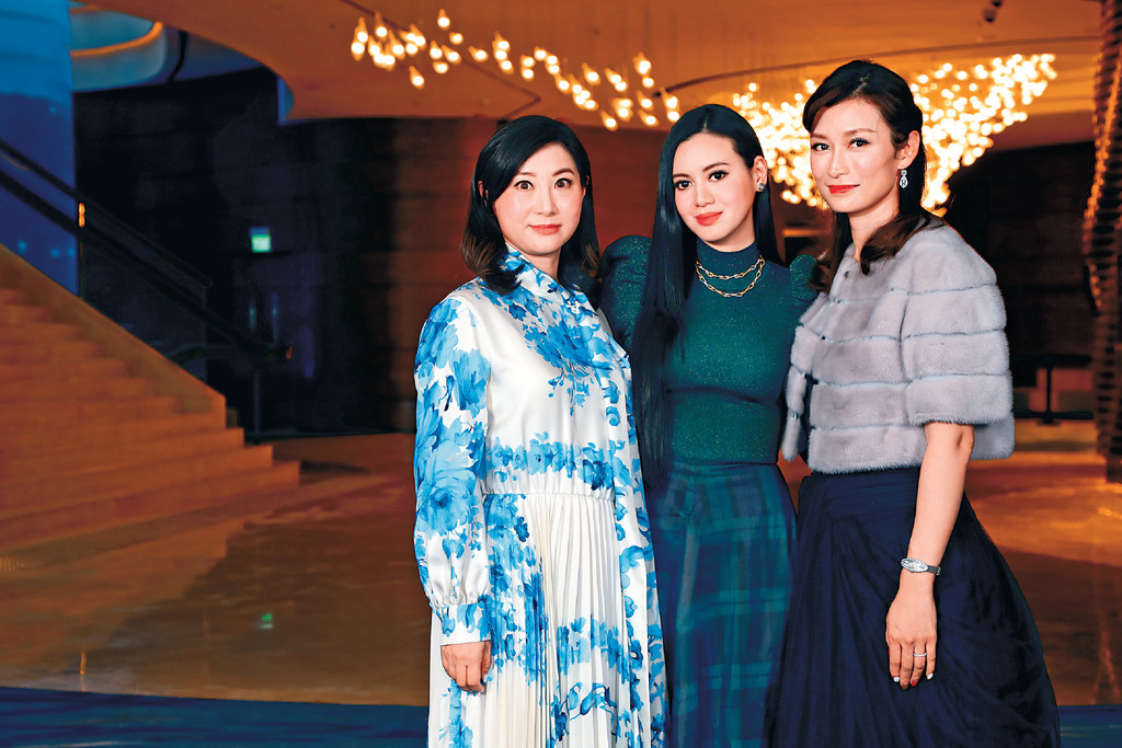 ■慈善午宴籌委會聯合主席：（右起）馮余慕莊、何林恬兒和方李麗雯，在疫情下籌辦此活動，儼如完成了不可能的任務。