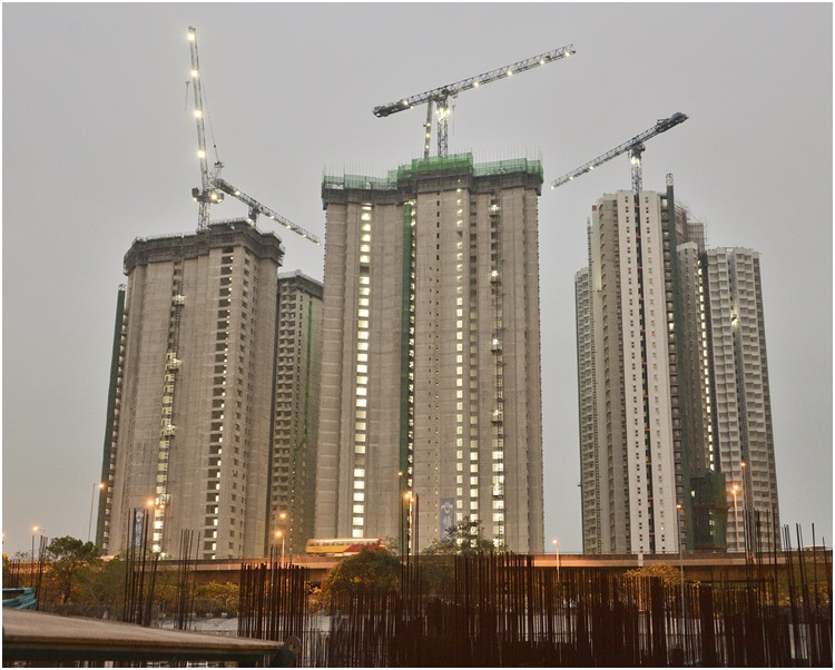 興建中的凱樂苑。