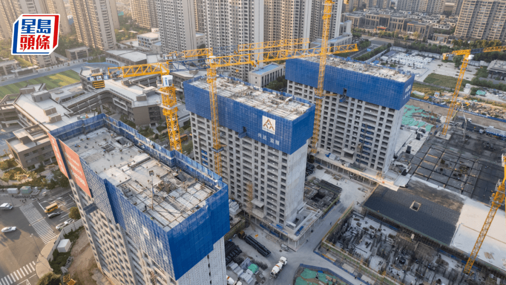 內房商富力地產（2777）聯合創辦人之一張力的兒子張量，因捲入一宗貸款糾紛而被有關當局限制出境。
