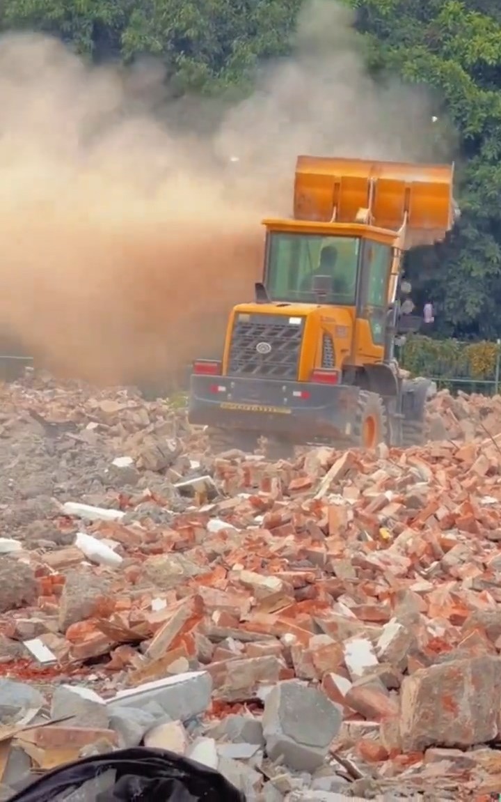 網傳廣州有人利用卑劣招數逼遷。微博@馬隊okk