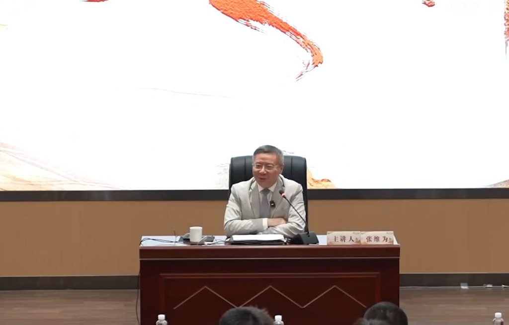 張維為指台灣年輕人普遍愛玩小紅書，統一後治理會較香港容易。微博