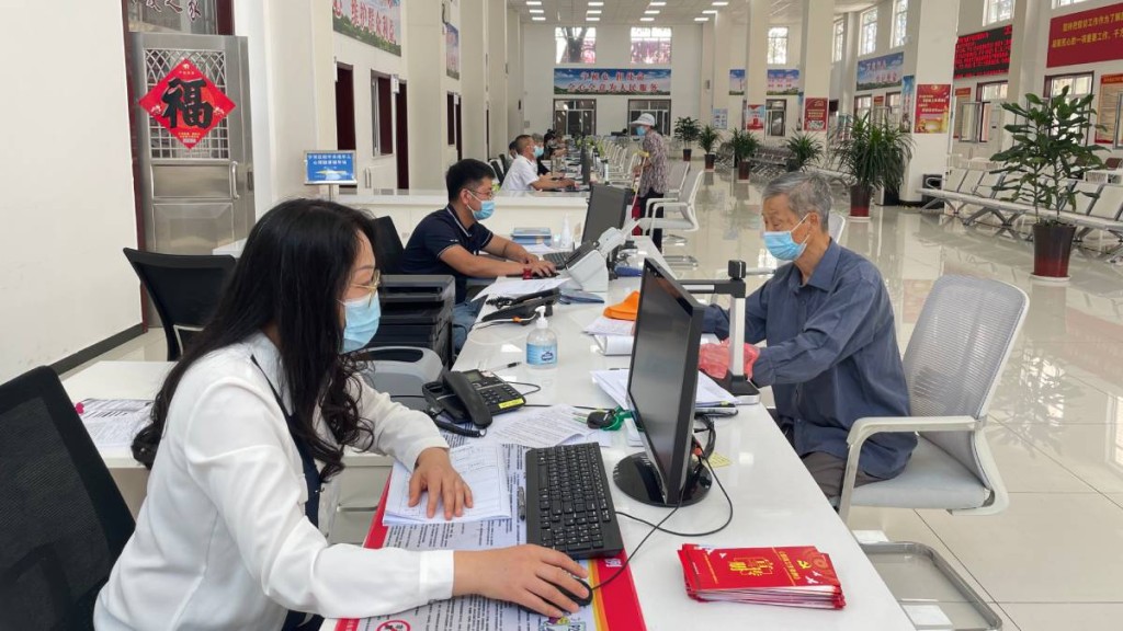 湖南72歲老人信訪遭幹部辱罵。新華社示意圖