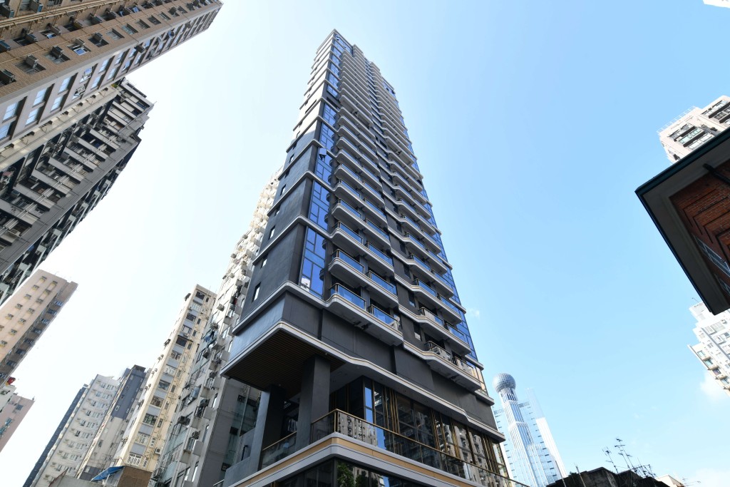 15 WESTERN STREET增付款優惠吸客。