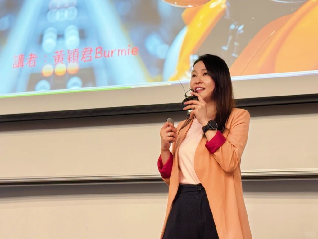 黃穎君好有台型。 黃穎君好有台型。
