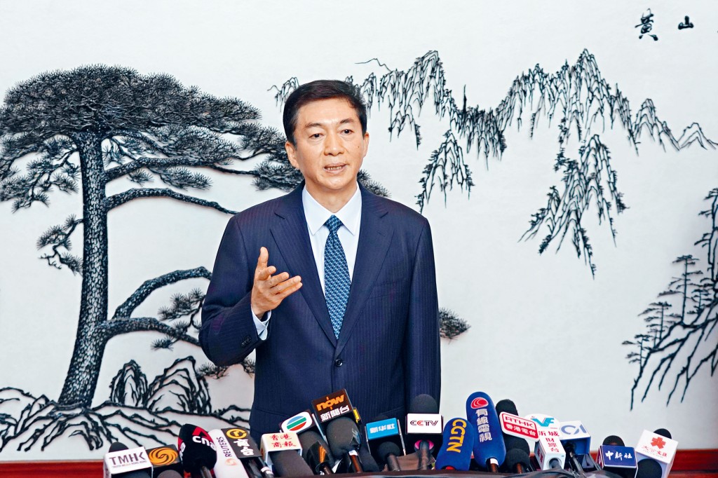 骆惠宁表明，推进粤港澳大湾区建设，丰富「一国两制」事业发展新实践，是香港不可错失的重大历史机遇。