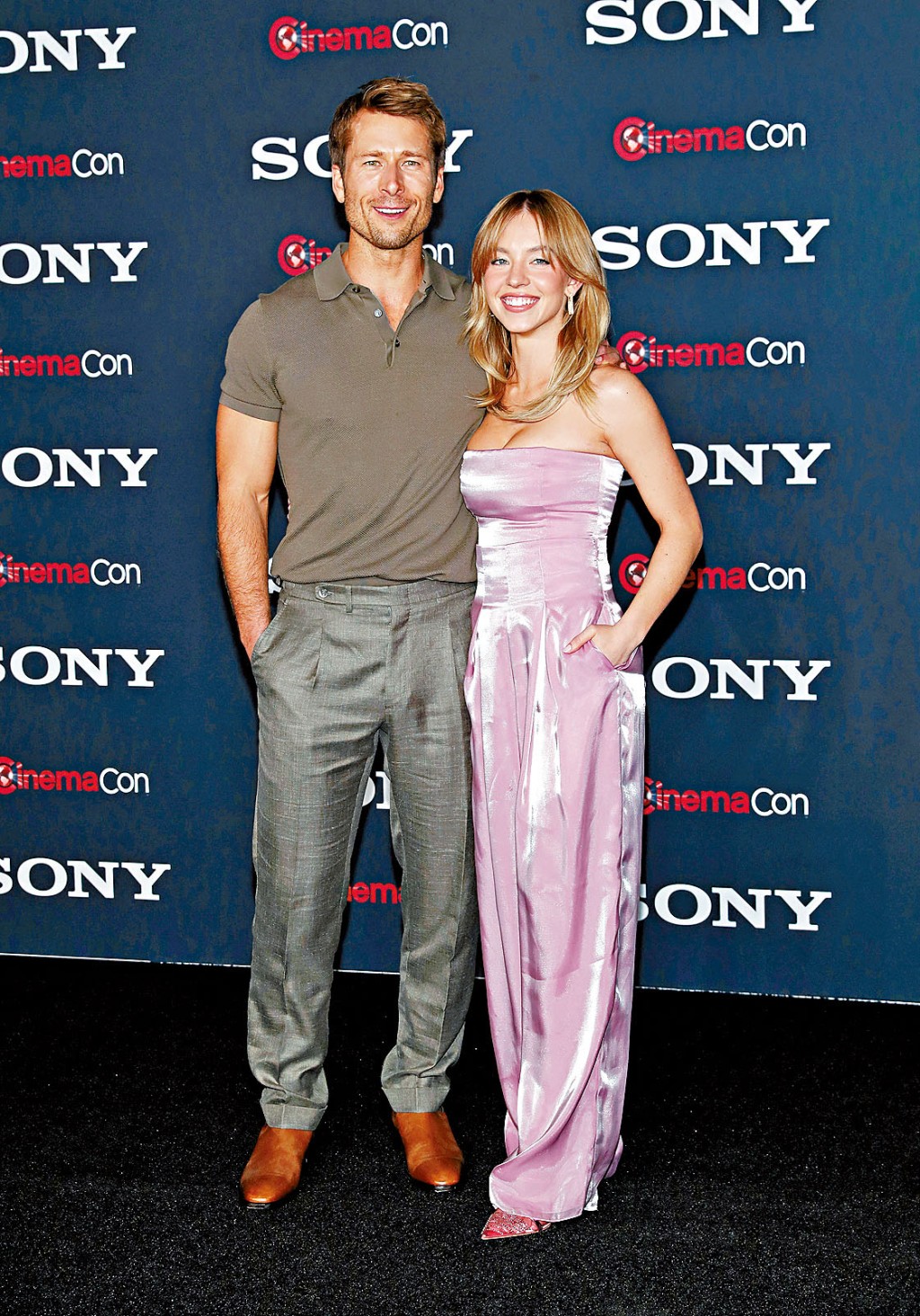 Sydney和Glen昨又孖住宣傳新片，2人全程有講有笑。