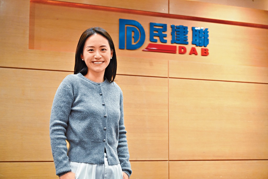 莊雅婷表示,希望未來透過區議員崗位貼近民生,成為青年與政府的溝通橋樑。