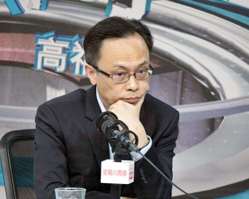 聶德權指基本法列明參選人要擁護基本法及效忠特別行政區。