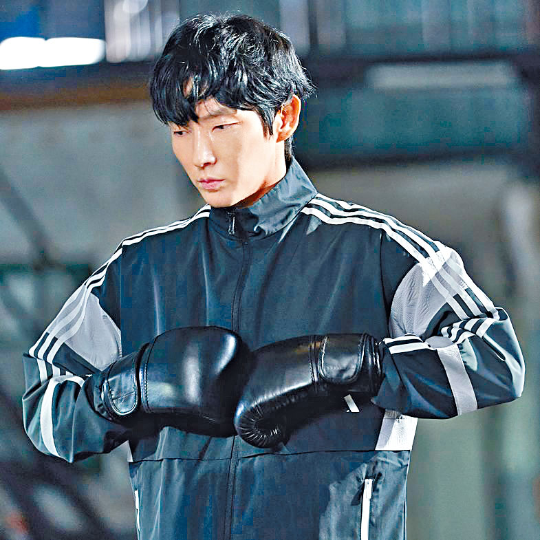 李準基因染疫，要暫停拍攝熱播新劇《Again My Life》。