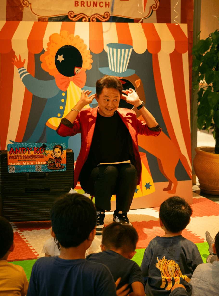 「FAB FAMILY BRUNCH」於銅鑼灣店限定舉行,更會有魔術表演。(圖片來源:Feather & Bone) 「FAB FAMILY BRUNCH」於銅鑼灣店限定舉行,更會有魔術表演。(圖片來源:Feather & Bone)