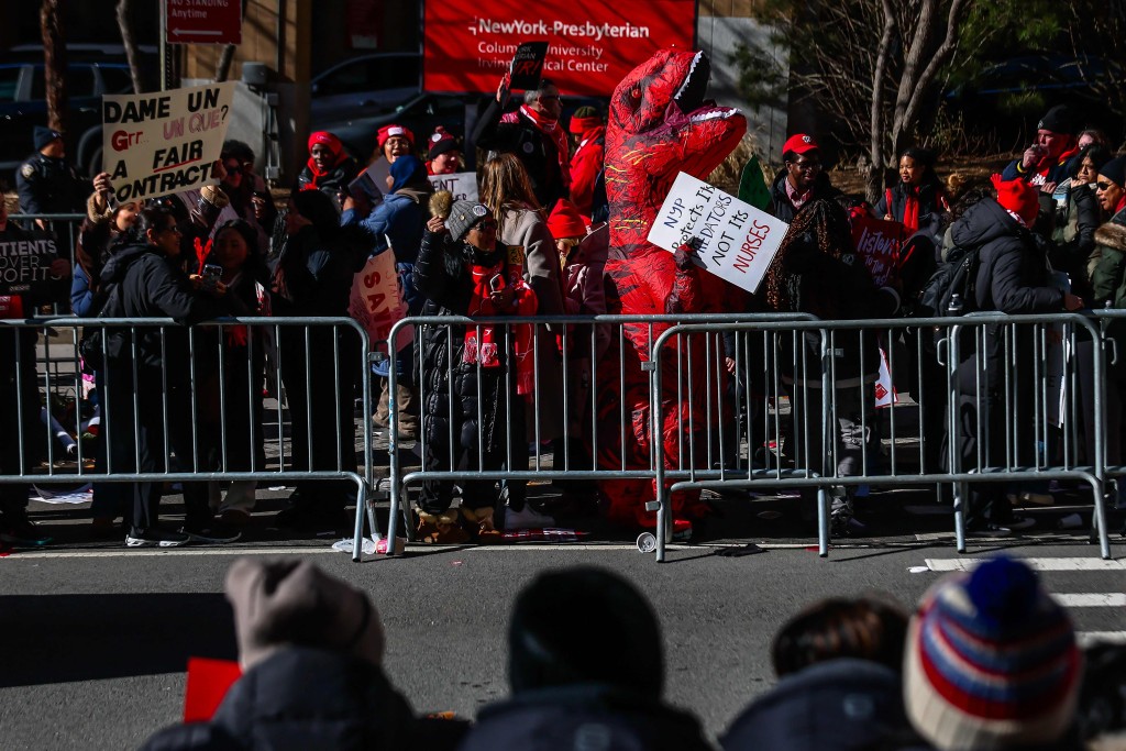 因勞資談判未有突破，引發護士罷工。法新社