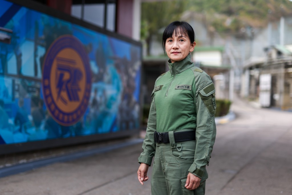 香港國際懲教應變戰術訓練學院教官陳小明，讚揚首批學員表現積極。