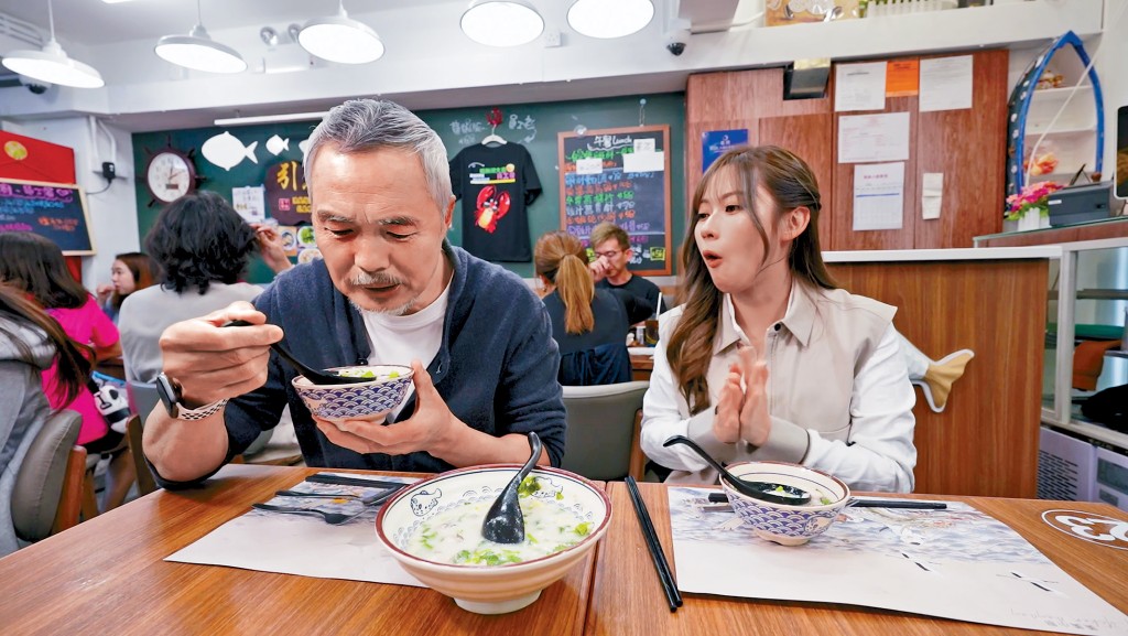 波波食到拍晒手掌！