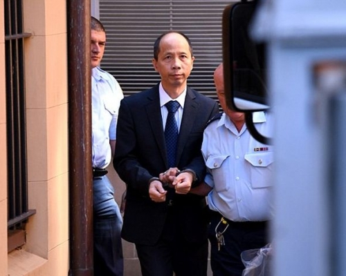 謝連斌被控謀殺罪成判五次終身監禁，不得假釋。