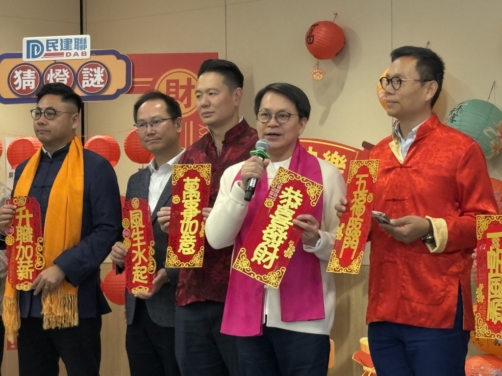 陳克勤形容,今次政府的「派糖」措施是「少少甜」,但認為社會無需擔心。 陳克勤形容,今次政府的「派糖」措施是「少少甜」,但認為社會無需擔心。