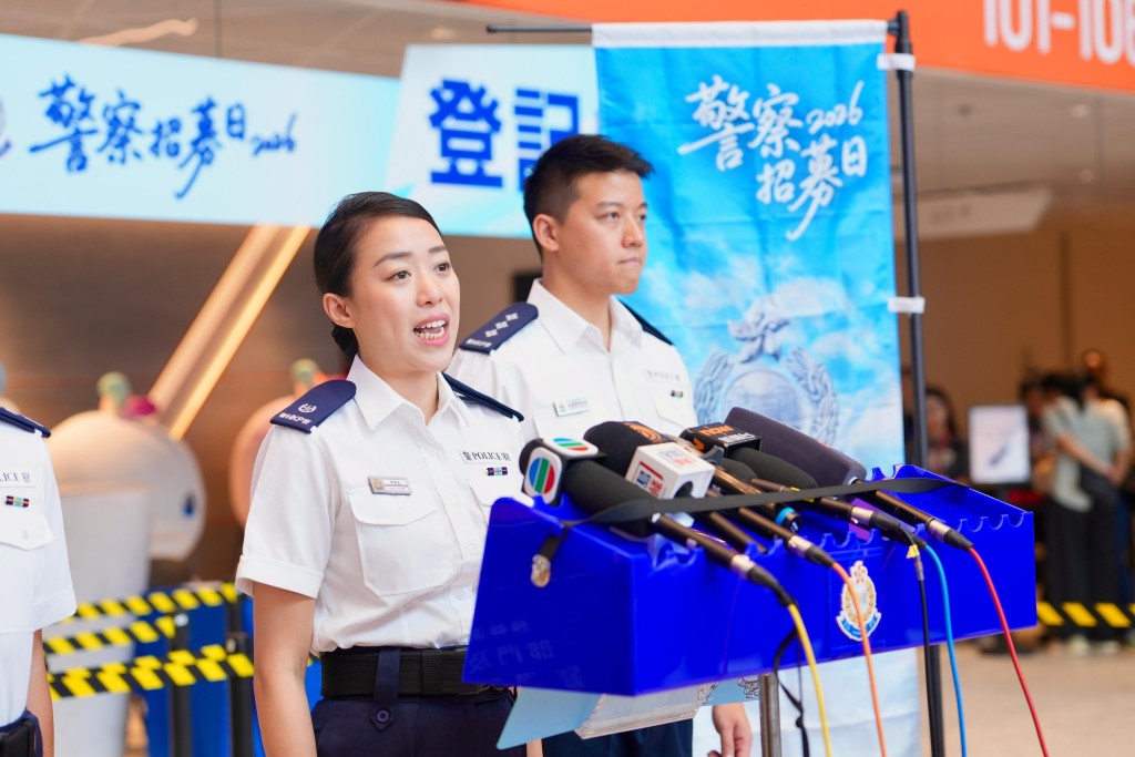 周紫彤指，本次招募日報名人數創下新高，網上預先報名投考的人數達1,088人，至今天早上11點為止，收到了593份申請。