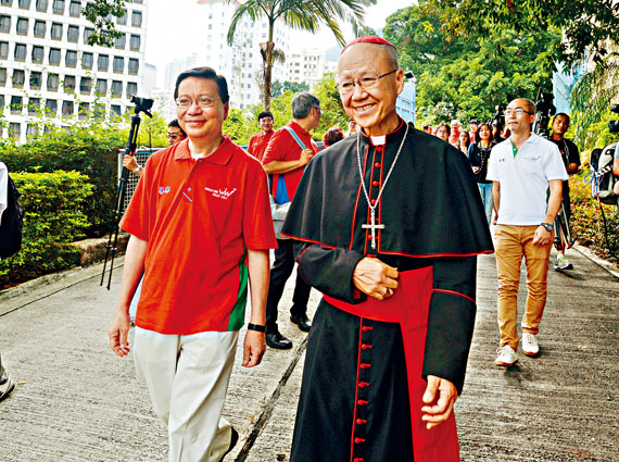 　　汤汉撰文表示，中梵经过多轮交谈，主教任命方式问题已有初步成果。