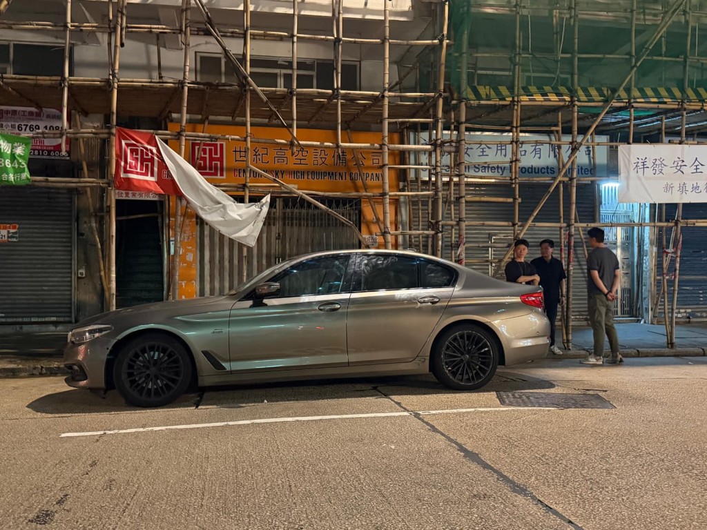 現場為油麻地新填地街30號對開。