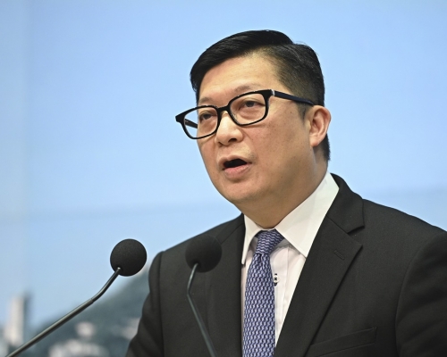 邓炳强点名谴责罗冠聪。资料图片