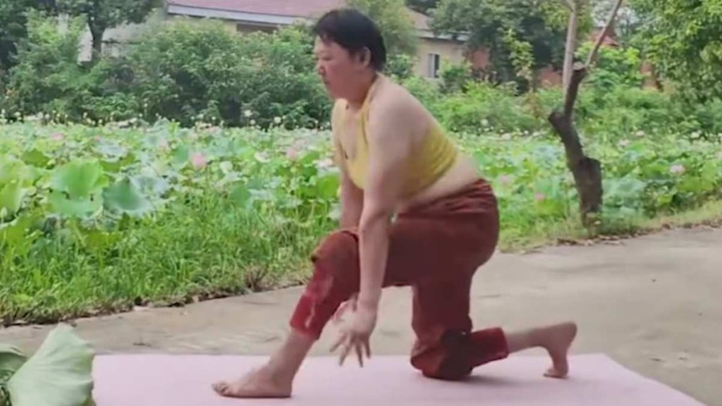 葉女士苦練瑜伽約1年，膝痛大有改善。大米Video