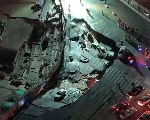 福建廈門昨晚發生大面積地陷。(網圖)