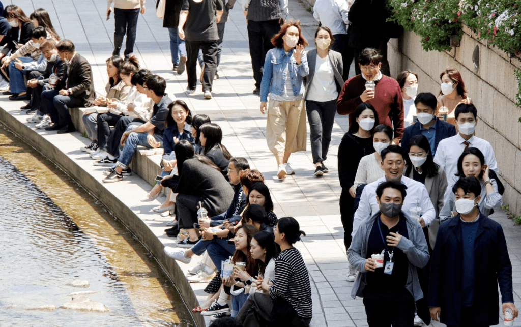 日本東京都周四（5日）宣布，當地流行性感冒感染人數再次超越警戒水平，遂再度發出流感警報。路透社