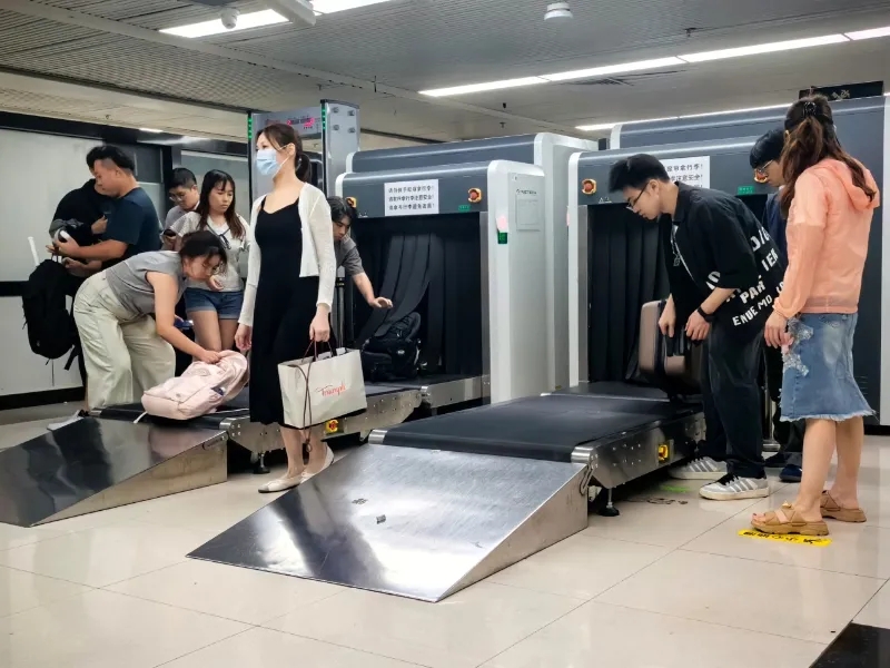 進行改善工程後旅客拿取行李較之前方便。　羅湖口岸提供