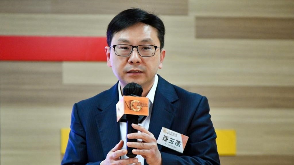 孫玉菡強調，政府修訂外傭守則，限制外傭跳工，不存在一刀切問題。盧江球攝