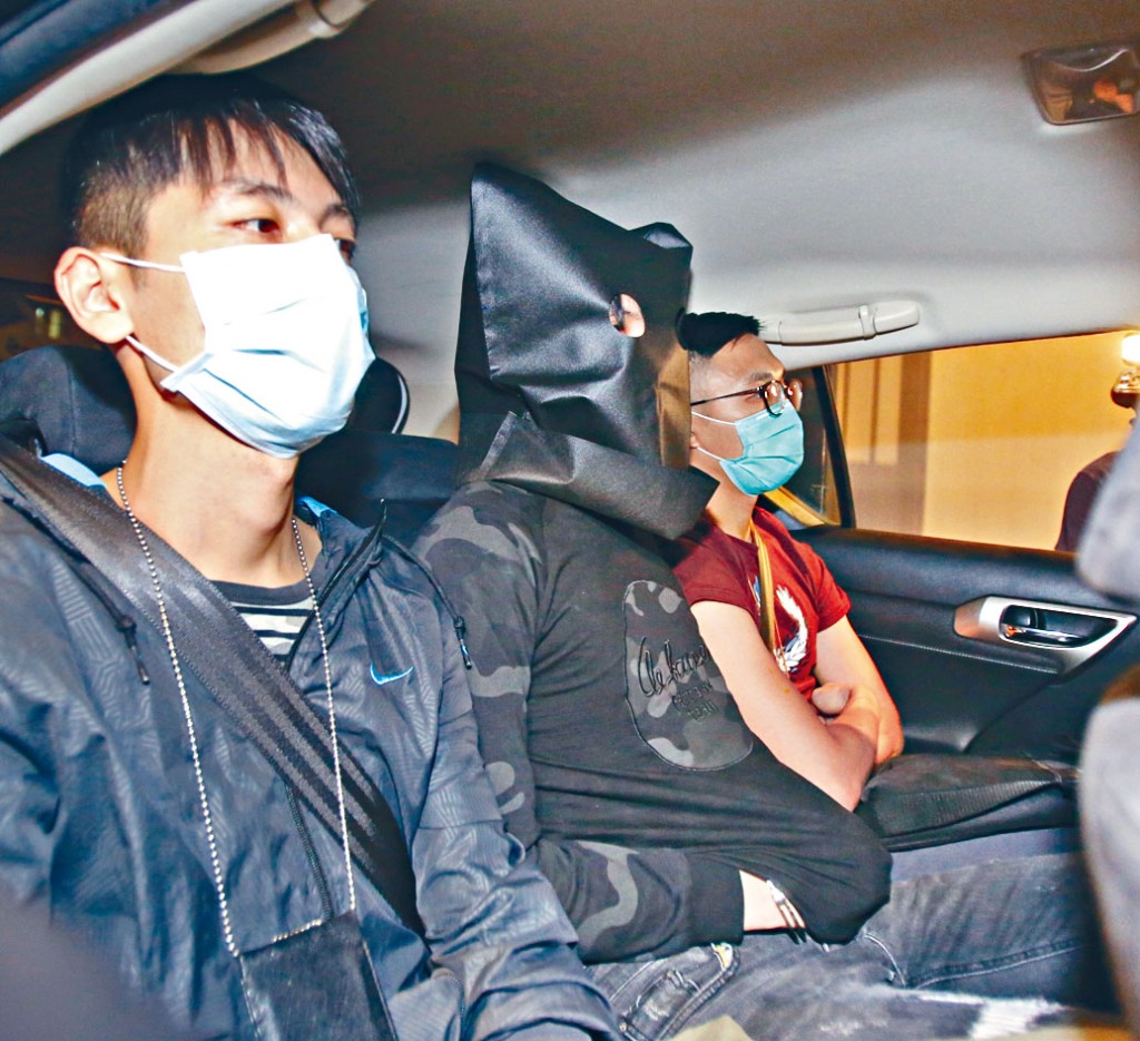 無業漢涉打劫珠寶金行被捕。