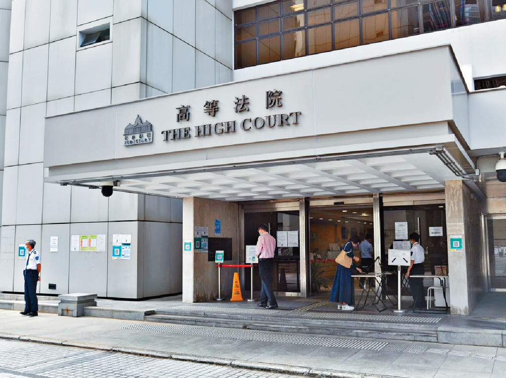 ■女方昨分4案入稟高等法院，索償追回款項。
