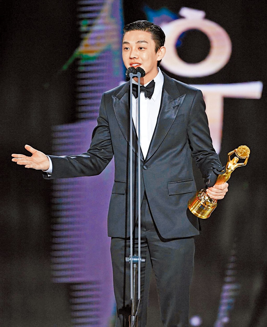 史上最年轻青龙奖双影帝刘亚仁涉滥用异丙酚，6日被警方传召接受调查。