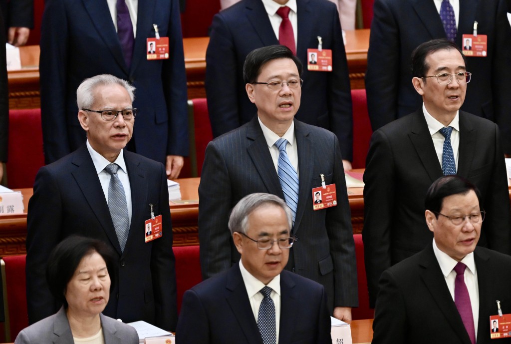 澳門行政長官岑浩輝、香港行政長官李家超列席全國人大會議。