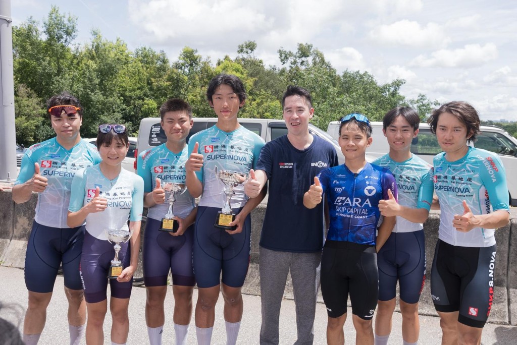 由新鸿基地产冠名赞助的SHKP Supernova共派出58人次参加2024香港公路单车锦标赛 ，两日比赛车队共获得16面奖牌。