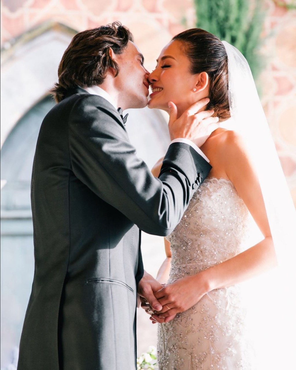 周汶锜分享令她感到最浪漫的一刻是婚礼上的一吻。