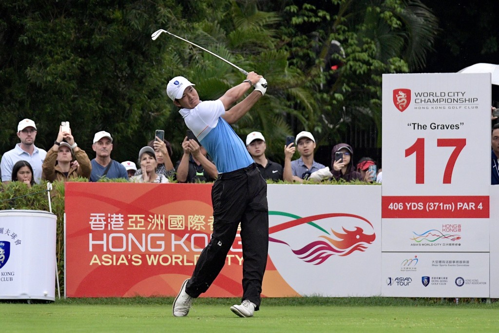  許龍一是首位香港球手在亞巡賽分站奪冠。 陳浩元攝
