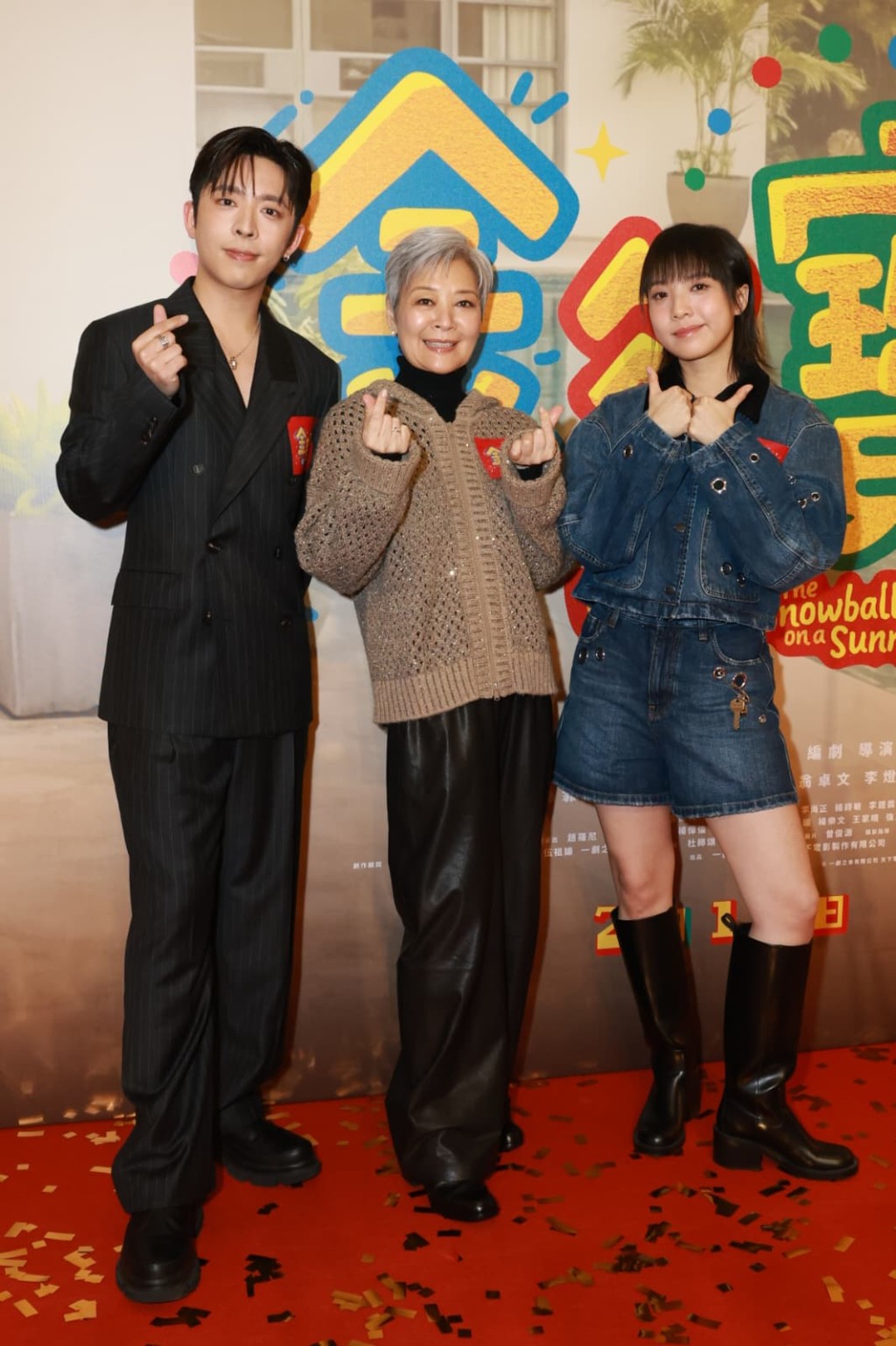 呂爵安、金燕玲、鍾雪瑩出席賀歲片《金多寶》首映禮。 呂爵安、金燕玲、鍾雪瑩出席賀歲片《金多寶》首映禮。