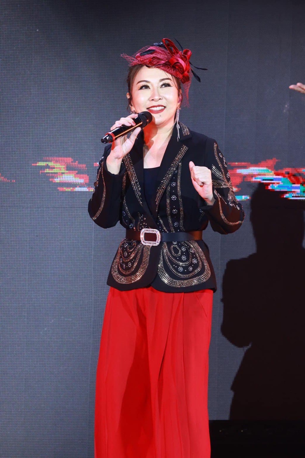 張秀卿1994年獲得台灣金曲獎「最佳方言歌曲女演唱人獎」，成為台語歌后。