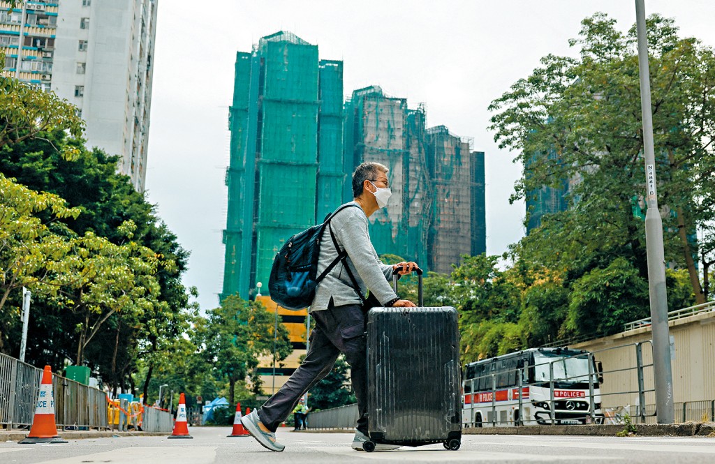 消息指居民在單位內的逗留時數，會較早前宏志閣上樓安排的一個半小時更長。資料圖片