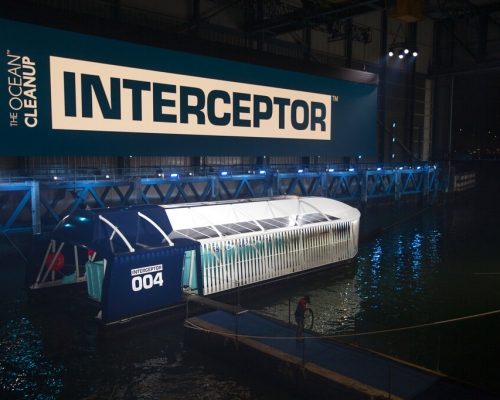 The Interceptor是一種可擴展的大型設備。 AP