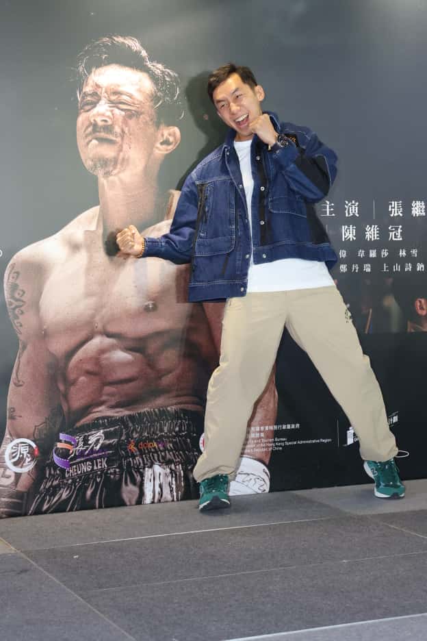 曹星如怕幕前演出。 曹星如怕幕前演出。