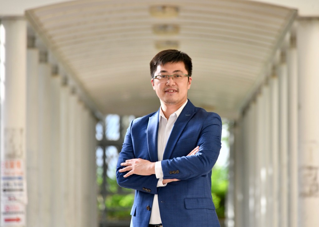 顏汶羽表示,宏緻苑位於巿區,距離彩虹港鐵站約5分鐘路程。資料圖片 顏汶羽表示,宏緻苑位於巿區,距離彩虹港鐵站約5分鐘路程。資料圖片