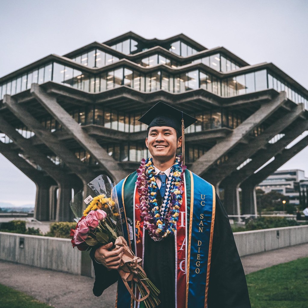 張馳杰2019年於聖地牙哥加利福尼亞大學（University of California San Diego）畢業。