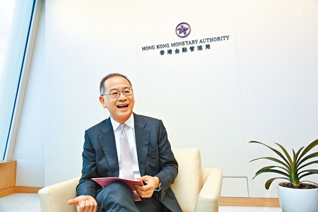 余伟文在《汇思》撰文指出，联汇是一个好制度，是香港货币和金融稳定的根基。