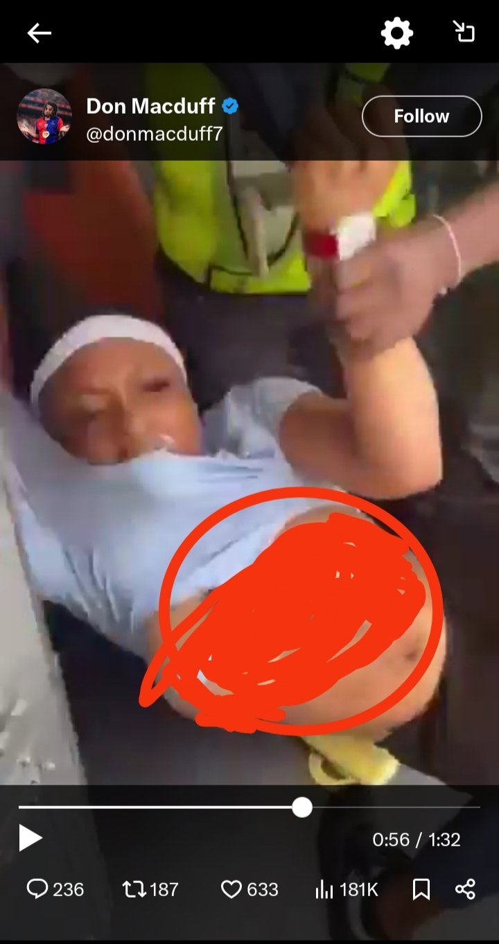 網上瘋傳埃曼森被拖下機時走光的影片。 