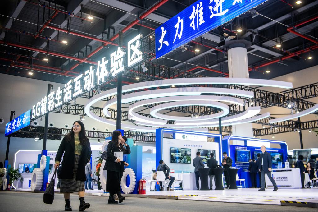 2023中国5G+工业互联网大会刚于11月20日于武汉举行，展示5G技术应用于工业的成果，足见5G技术应用广泛。